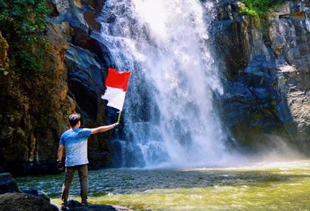 wisata air terjun di Cianjur