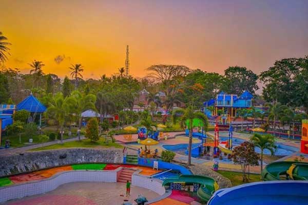 Harga Tiket Masuk Pikatan Waterpark