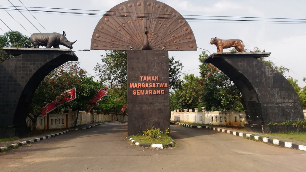 Kebun Binatang Mangkang Semarang