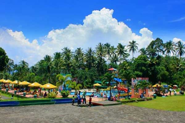 Spot Wisata Pikatan Waterpark