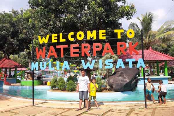 fasilitas waterpark mulia wisata